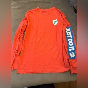 Nike Long Sleeve - Men’s Large